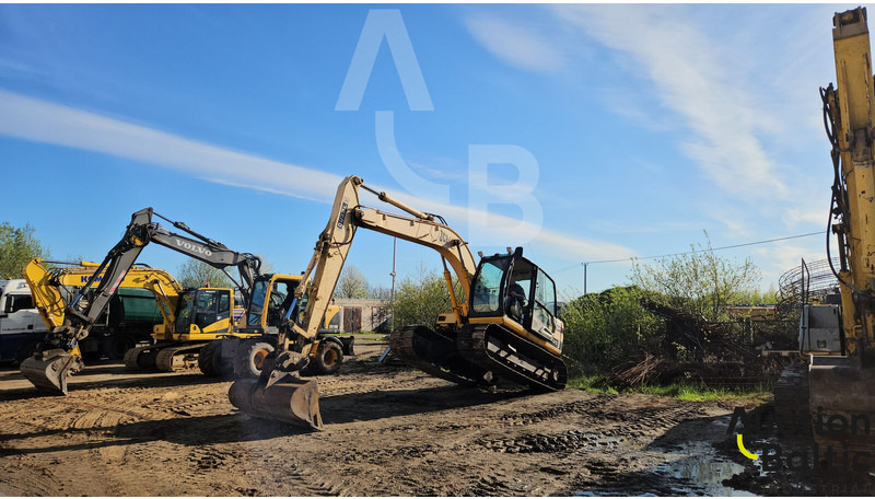 JCB JS 130 - Escavadora de rastos: foto 1 JCB JS 130 - Escavadora de rastos: foto 1