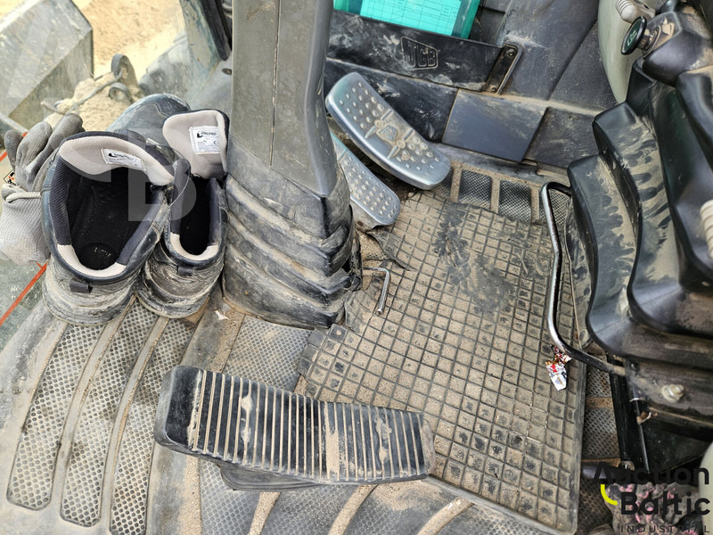 Escavadeira de rodas JCB JS 160 W: foto 13 Escavadeira de rodas JCB JS 160 W: foto 13