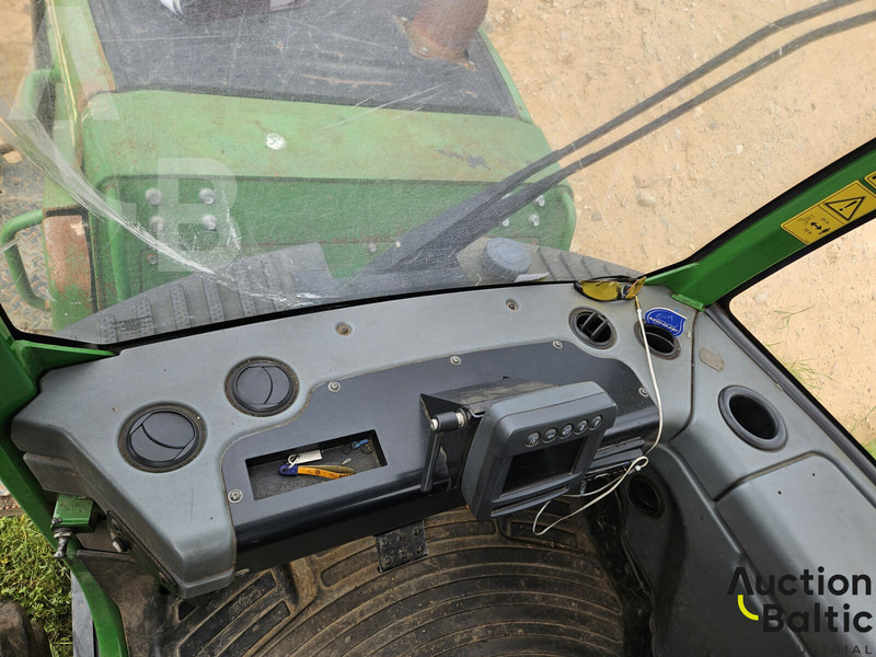 Reboque florestal John Deere 1010 E: foto 7