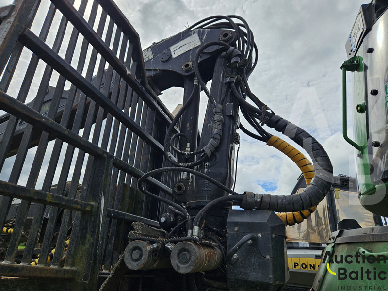 Reboque florestal John Deere 1010 E: foto 15