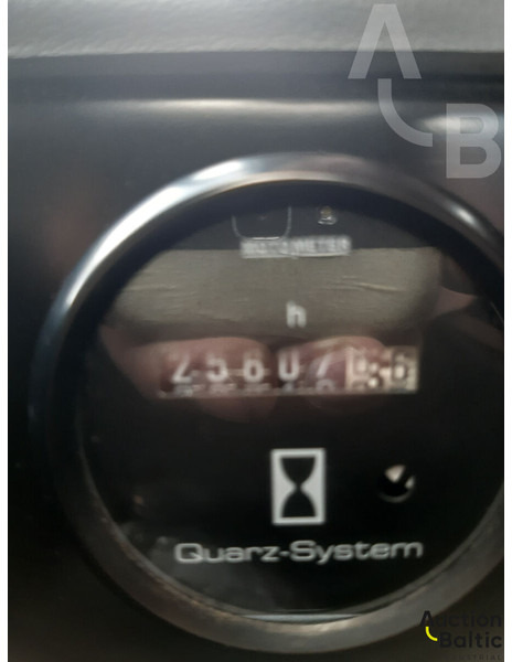 Reboque florestal John Deere 1010 E: foto 6