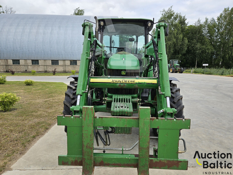 John Deere 5100 R - Trator: foto 3 John Deere 5100 R - Trator: foto 3