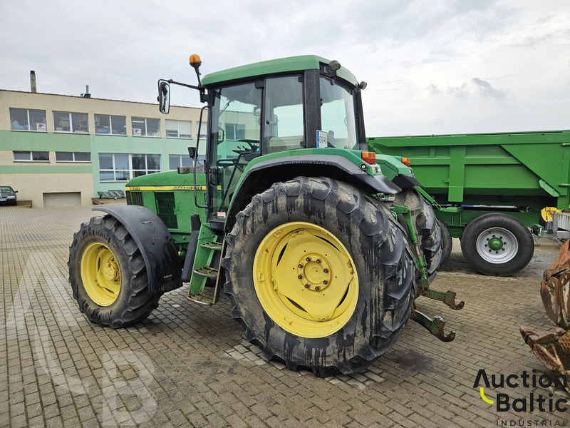John Deere 6810 - Trator: foto 3 John Deere 6810 - Trator: foto 3