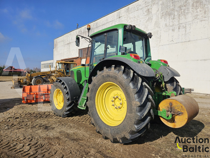 John Deere 6820 - Trator: foto 4 John Deere 6820 - Trator: foto 4