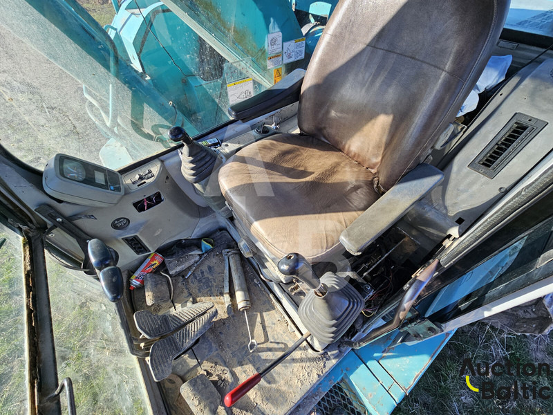 Kobelco SK 235 SR - Escavadora de rastos: foto 5 Kobelco SK 235 SR - Escavadora de rastos: foto 5