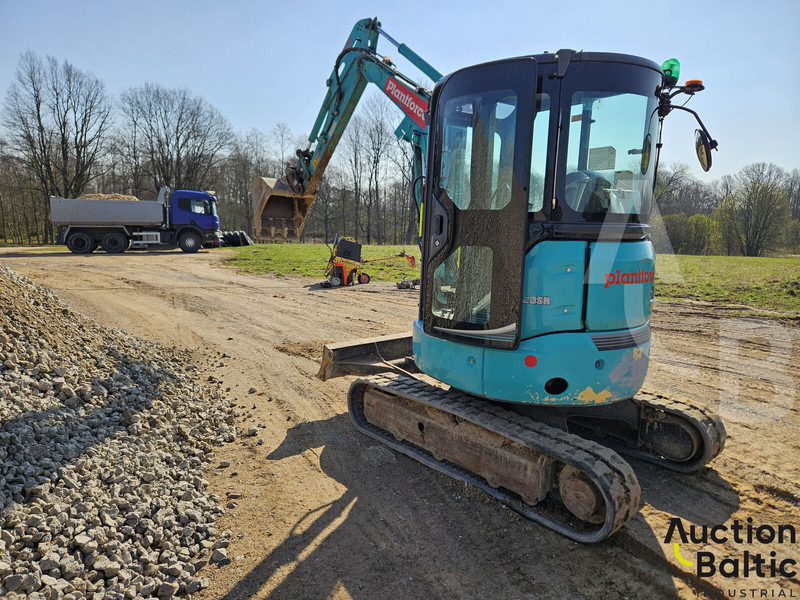 Kobelco SK28SR-6 - Mini escavadeira: foto 4 Kobelco SK28SR-6 - Mini escavadeira: foto 4