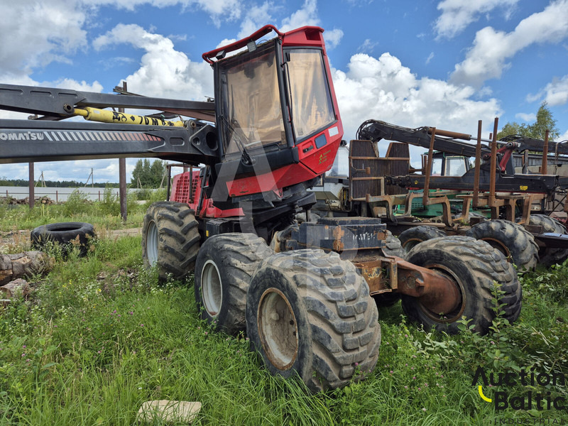 Komatsu 931.1 - Colheitadeira: foto 3 Komatsu 931.1 - Colheitadeira: foto 3