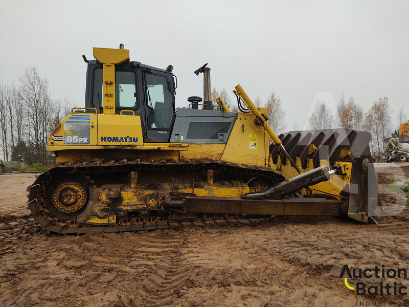 Komatsu D85PX-15 - Buldôzer: foto 4 Komatsu D85PX-15 - Buldôzer: foto 4
