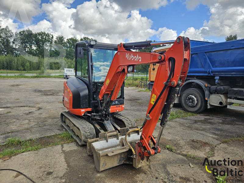 Kubota KX 027-4 - Mini escavadeira: foto 2 Kubota KX 027-4 - Mini escavadeira: foto 2