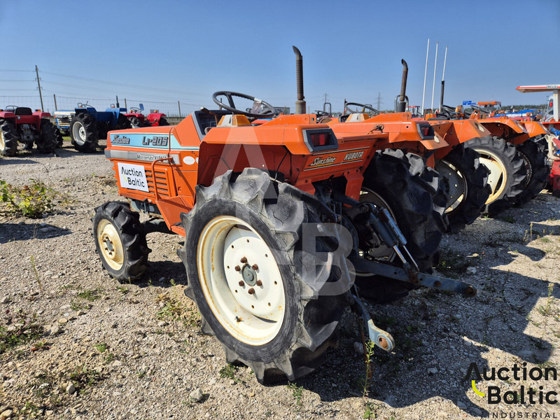 Kubota L1-205D - Trator: foto 4 Kubota L1-205D - Trator: foto 4