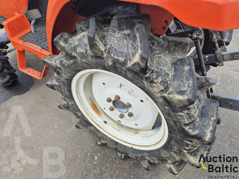 Trator Kubota X 20 DT: foto 15