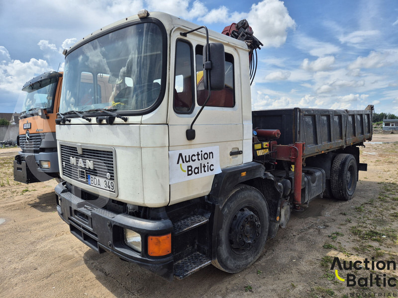 MAN 19.322 - Camião basculante: foto 2 MAN 19.322 - Camião basculante: foto 2