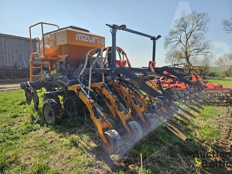 MZURI PRO-TIL3T - Semeadora combinada: foto 3 MZURI PRO-TIL3T - Semeadora combinada: foto 3