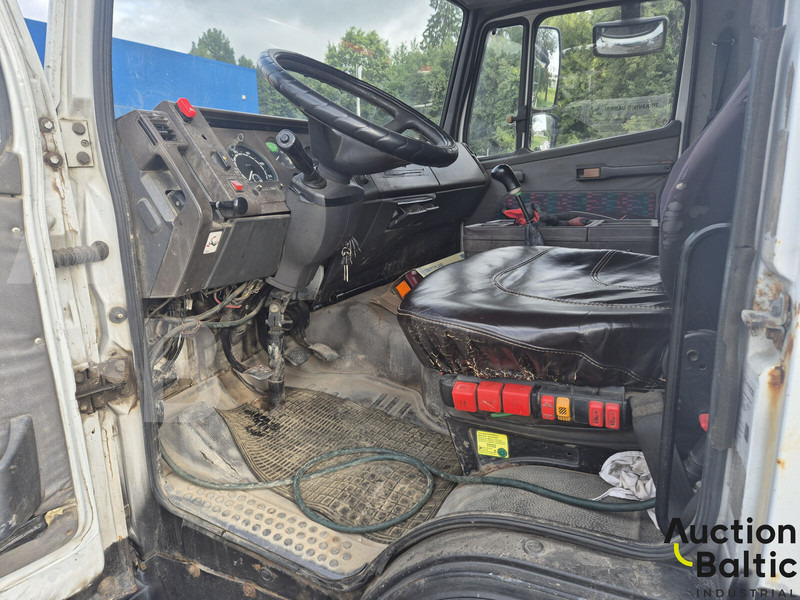 Mercedes-Benz 1117 - Camião de caixa aberta/ Plataforma: foto 5 Mercedes-Benz 1117 - Camião de caixa aberta/ Plataforma: foto 5