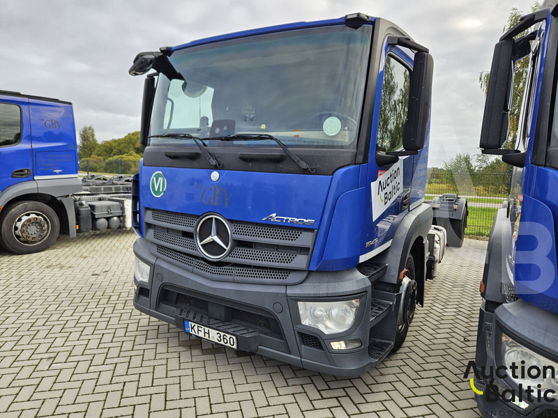 Mercedes-Benz Actros 1843 - Camião chassi: foto 2 Mercedes-Benz Actros 1843 - Camião chassi: foto 2