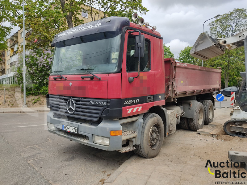 Mercedes-Benz Actros 2640 - Camião basculante: foto 1 Mercedes-Benz Actros 2640 - Camião basculante: foto 1