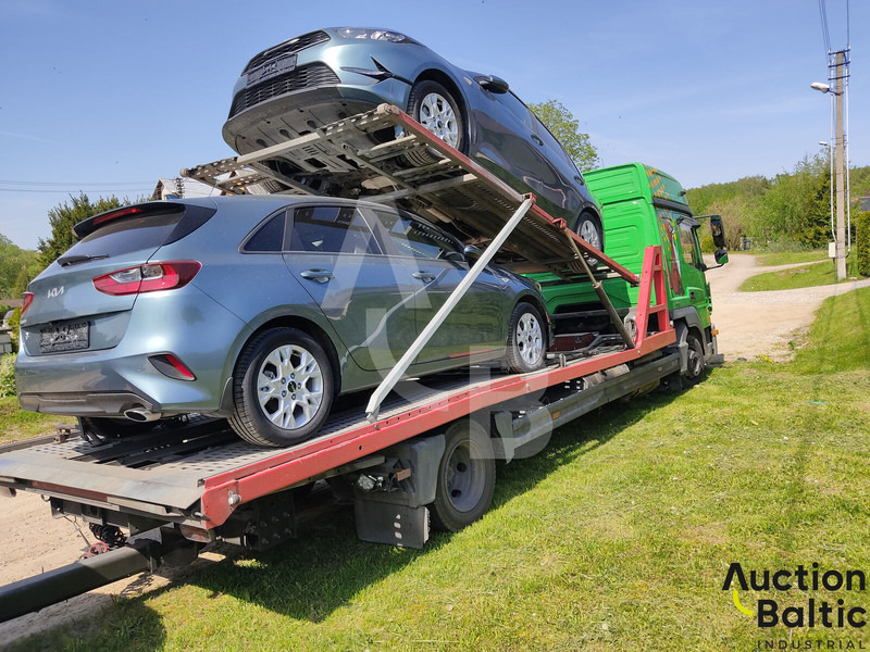 Mercedes-Benz Atego 822 L - Camião transporte de veículos: foto 5 Mercedes-Benz Atego 822 L - Camião transporte de veículos: foto 5