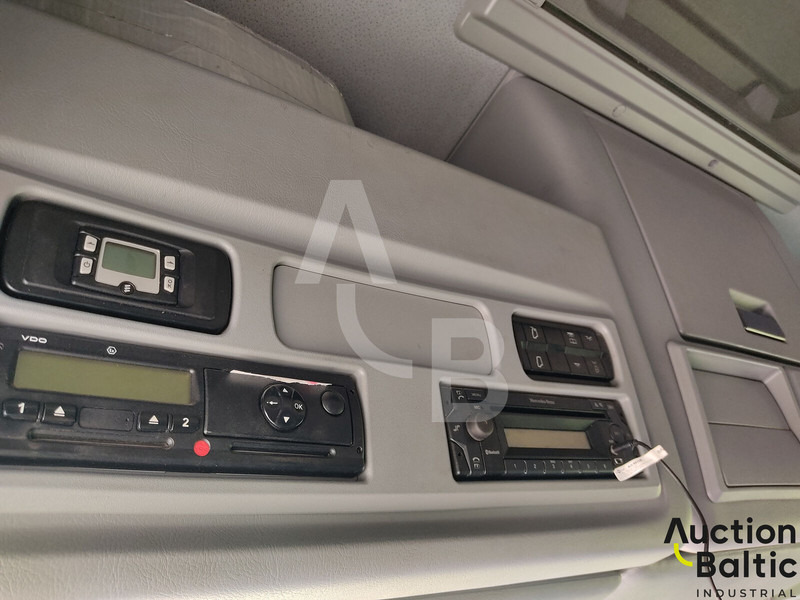 Camião transporte de veículos Mercedes-Benz Atego 822 L: foto 9 Camião transporte de veículos Mercedes-Benz Atego 822 L: foto 9