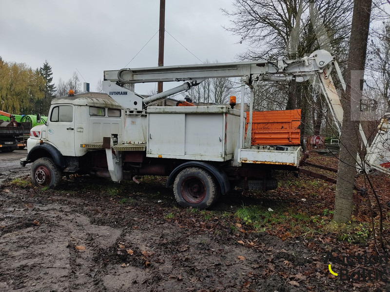 Mercedes-Benz Lako 911 - Caminhão com plataforma aérea: foto 3 Mercedes-Benz Lako 911 - Caminhão com plataforma aérea: foto 3