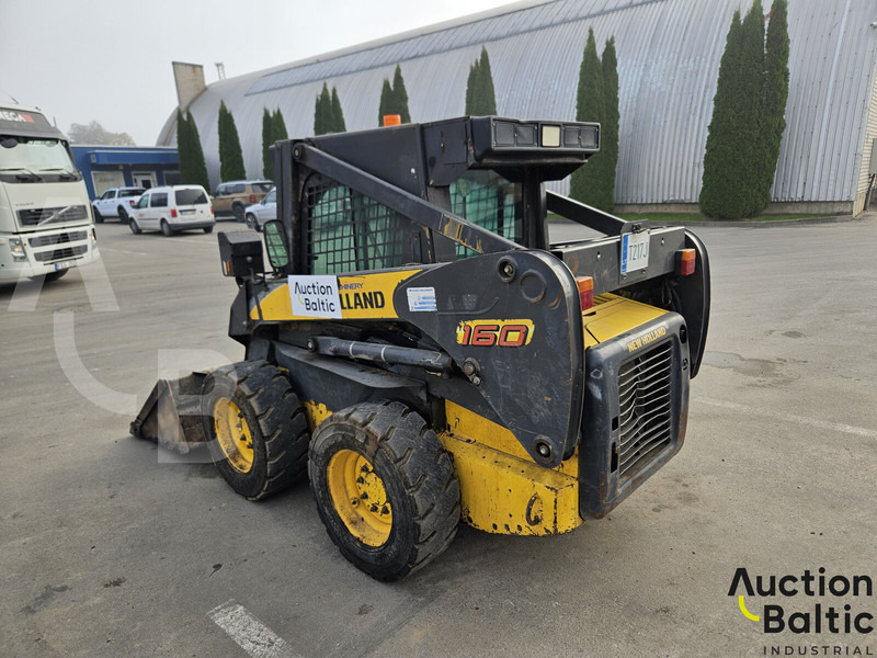 New Holland LS 160 - Mini pá carregadora: foto 3 New Holland LS 160 - Mini pá carregadora: foto 3