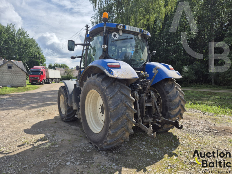 New Holland T 7.210 - Trator: foto 4 New Holland T 7.210 - Trator: foto 4