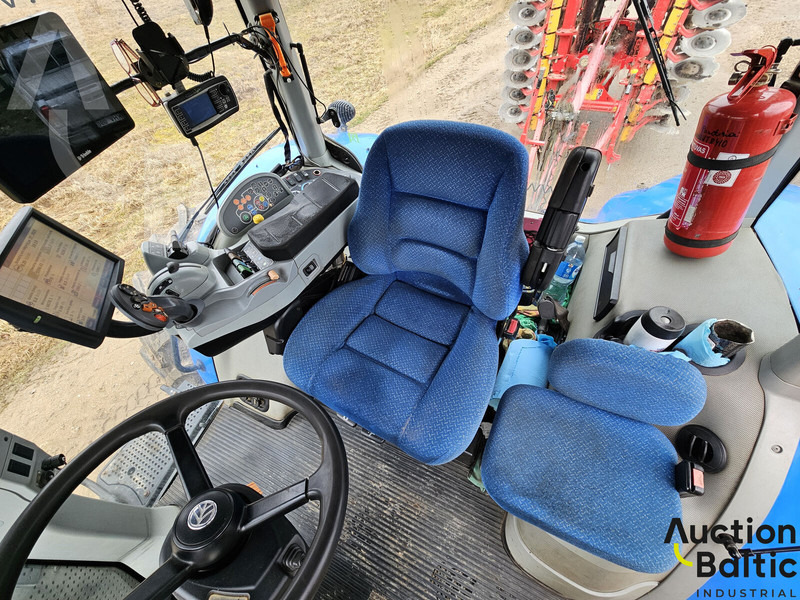 New Holland T 8.410 - Trator: foto 5 New Holland T 8.410 - Trator: foto 5