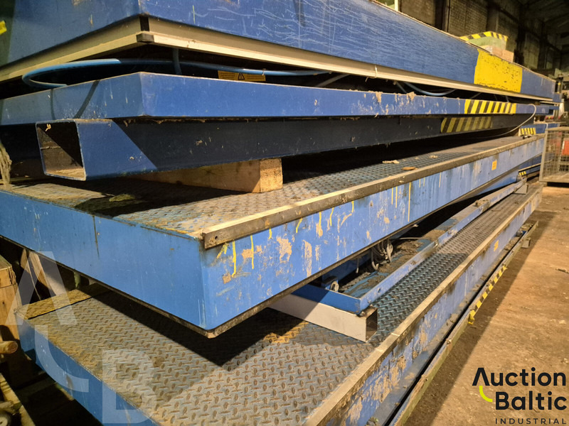 SCISSOR lift platforms - Plataforma de Tijera/ Plataforma de tesoura: foto 2 SCISSOR lift platforms - Plataforma de Tijera/ Plataforma de tesoura: foto 2