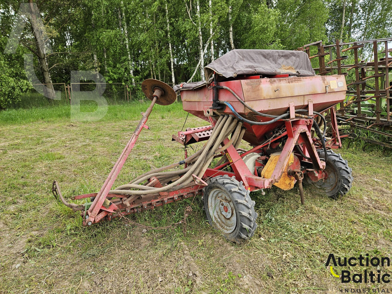 SPU 4 - Semeadora combinada: foto 2 SPU 4 - Semeadora combinada: foto 2