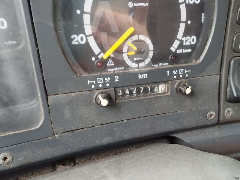 Scania B4X2 ATL - Camião cisterna: foto 5 Scania B4X2 ATL - Camião cisterna: foto 5