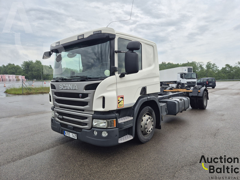 Scania P 450 - Camião chassi: foto 2 Scania P 450 - Camião chassi: foto 2