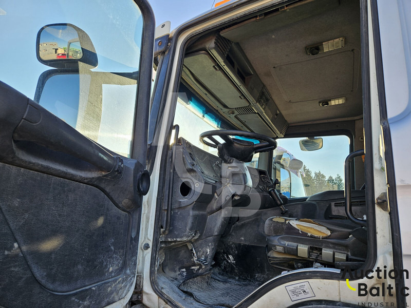 Scania P 94 GB - Camião betoneira: foto 5 Scania P 94 GB - Camião betoneira: foto 5