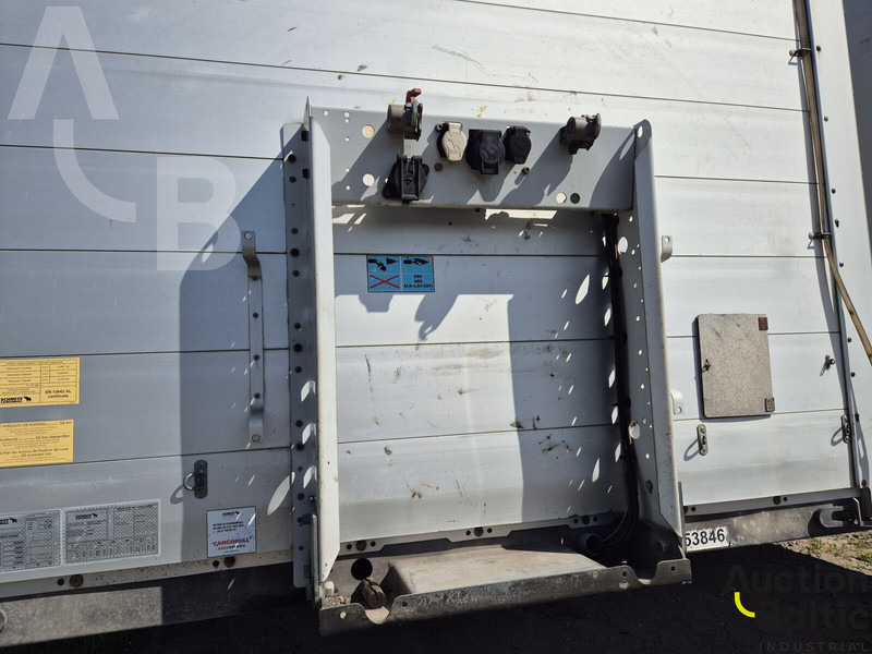 Schmitz Cargobull SCS 24 - Semi-reboque de lona: foto 5 Schmitz Cargobull SCS 24 - Semi-reboque de lona: foto 5