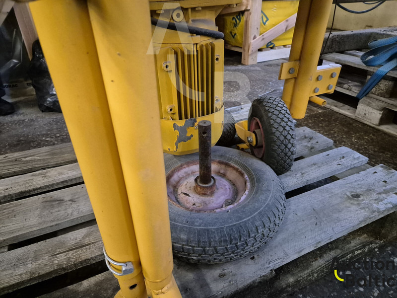 SoRoTo 300L-30 - Betoneira: foto 5 SoRoTo 300L-30 - Betoneira: foto 5