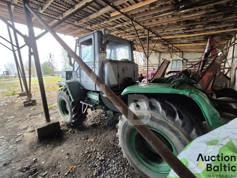 T-150K - Trator: foto 5 T-150K - Trator: foto 5