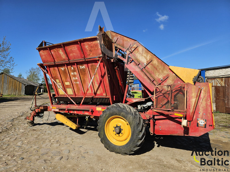 TIM MII SA T-85 - Ceifeira debulhadora: foto 2 TIM MII SA T-85 - Ceifeira debulhadora: foto 2