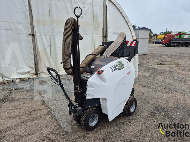 TSM Aria 240 - Varredora urbana: foto 1 TSM Aria 240 - Varredora urbana: foto 1