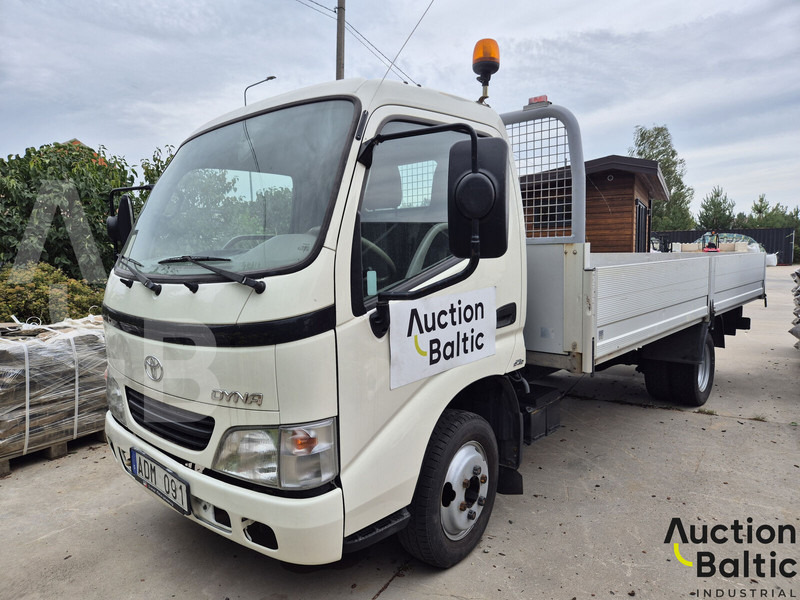 Toyota Dyna 150 - Carrinha de caixa aberta: foto 1 Toyota Dyna 150 - Carrinha de caixa aberta: foto 1