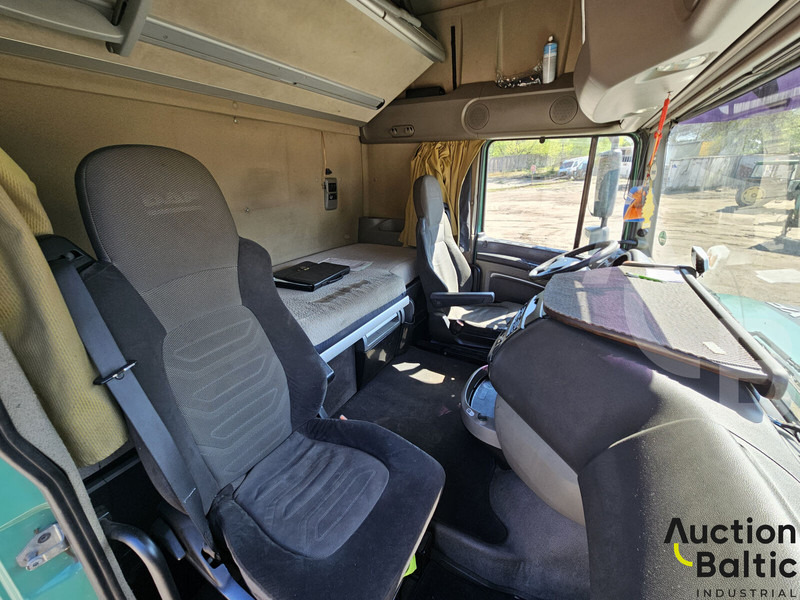 Tractor DAF XF105.460: foto 7