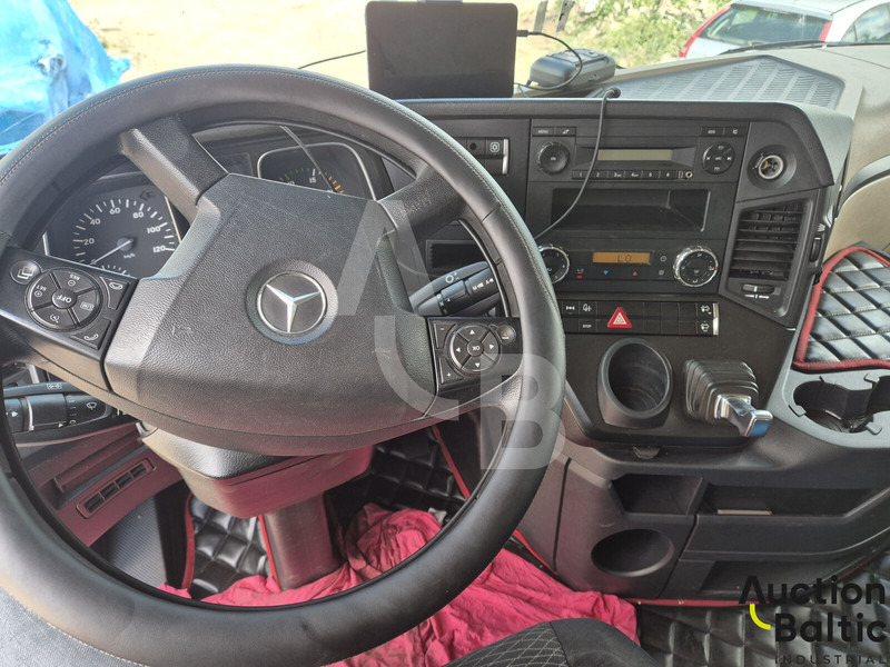 Locação financeira de Mercedes-Benz Actros 1843 Mercedes-Benz Actros 1843: foto 11