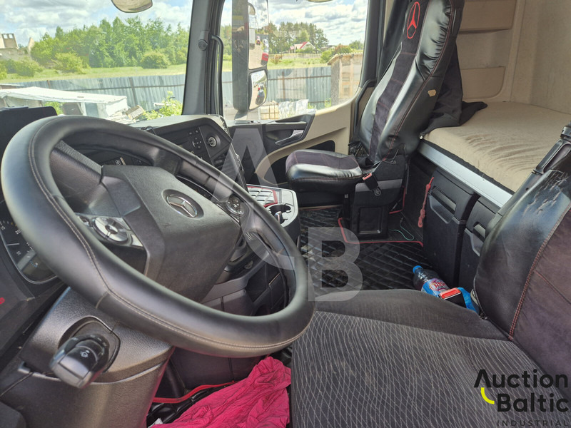 Locação financeira de Mercedes-Benz Actros 1843 Mercedes-Benz Actros 1843: foto 12