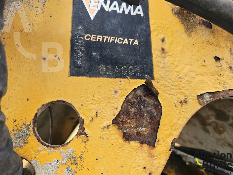 Locação financeira de Valentini FA-N 2000 Valentini FA-N 2000: foto 14