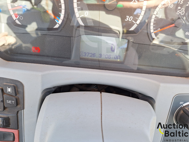 Valtra T 194 A - Trator: foto 5 Valtra T 194 A - Trator: foto 5