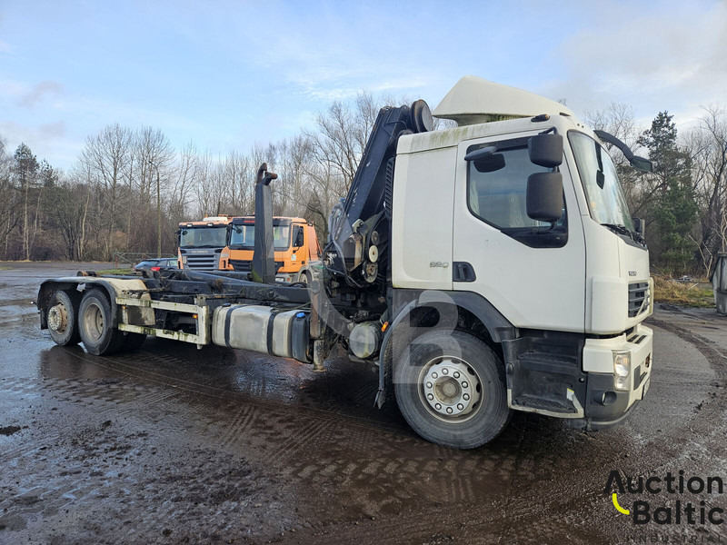 Volvo FE320 - Camião polibenne, Camião grua: foto 4 Volvo FE320 - Camião polibenne, Camião grua: foto 4