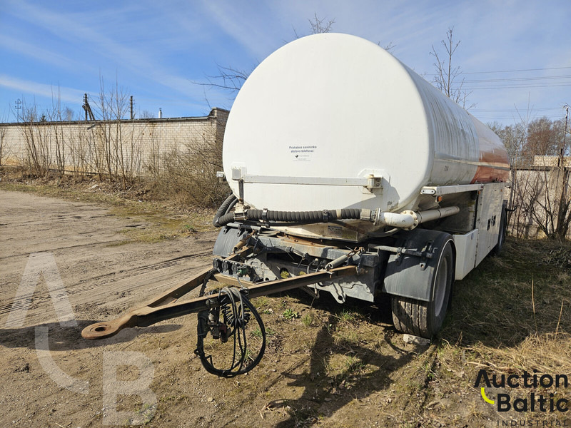 Volvo FH 420 - Camião cisterna: foto 5 Volvo FH 420 - Camião cisterna: foto 5