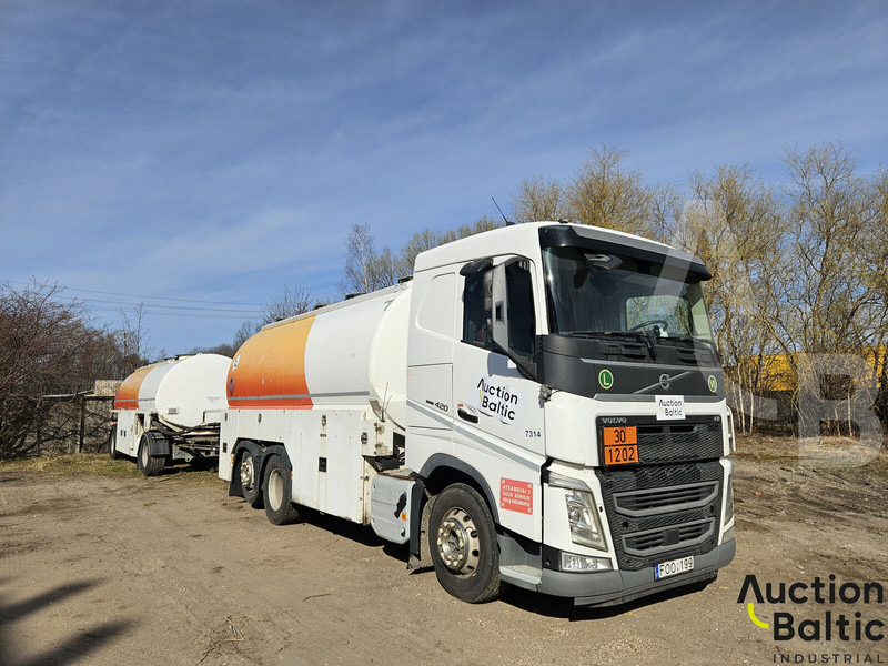 Volvo FH 420 - Camião cisterna: foto 1 Volvo FH 420 - Camião cisterna: foto 1