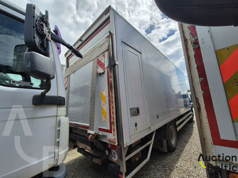 Volvo FL240 - Camião furgão: foto 3 Volvo FL240 - Camião furgão: foto 3