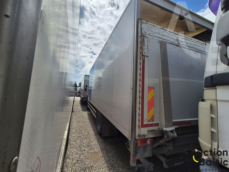 Volvo FL240 - Camião furgão: foto 4 Volvo FL240 - Camião furgão: foto 4