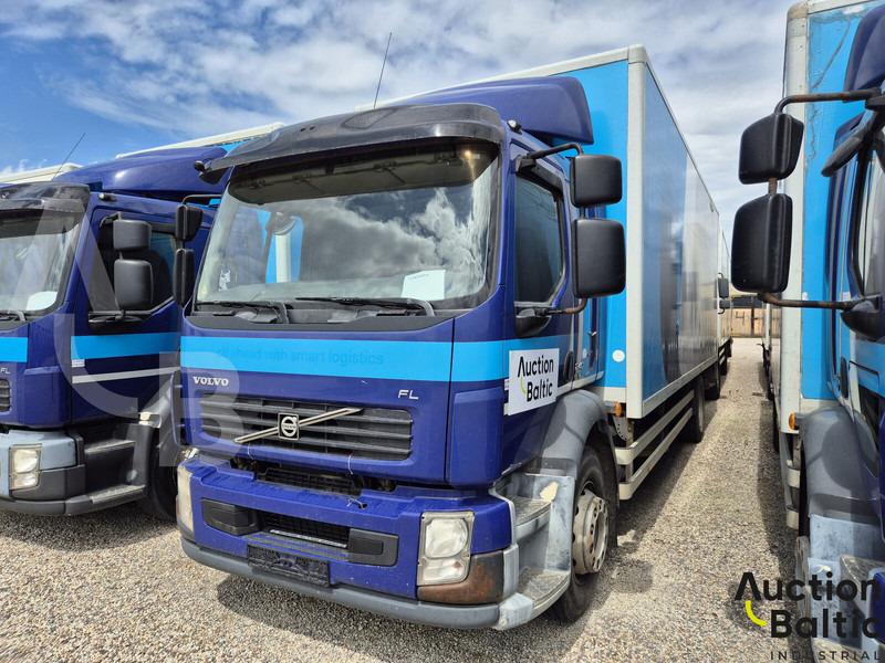 Volvo FL240 - Camião furgão: foto 1 Volvo FL240 - Camião furgão: foto 1