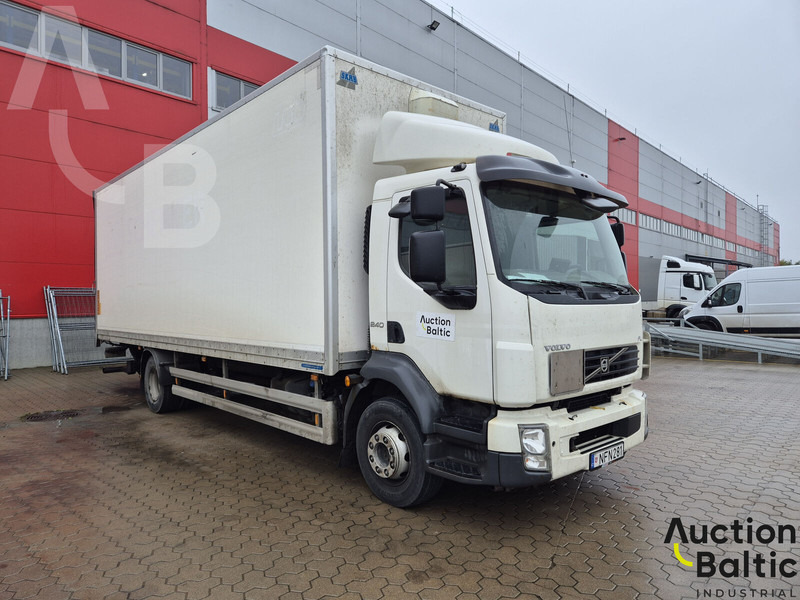 Volvo FL240 - Camião furgão: foto 1 Volvo FL240 - Camião furgão: foto 1