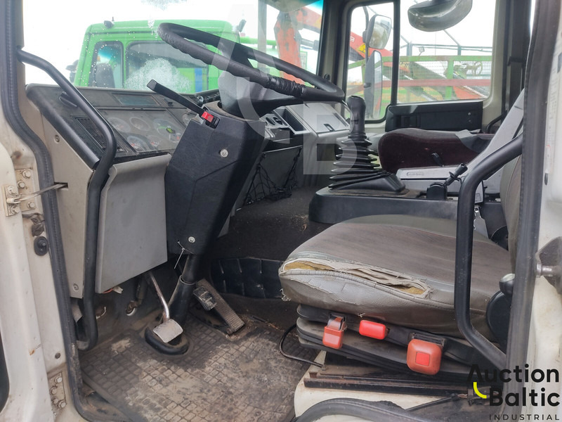 Volvo FL618 - Camião basculante, Camião grua: foto 5 Volvo FL618 - Camião basculante, Camião grua: foto 5